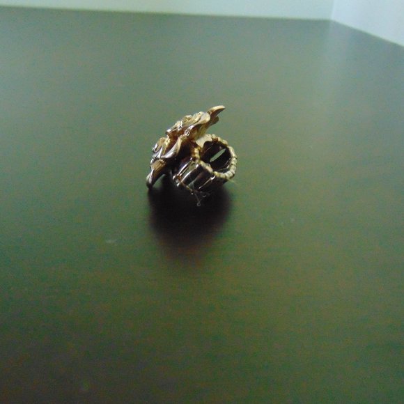 Costume jewelry-flower ring - Picture 4 of 10